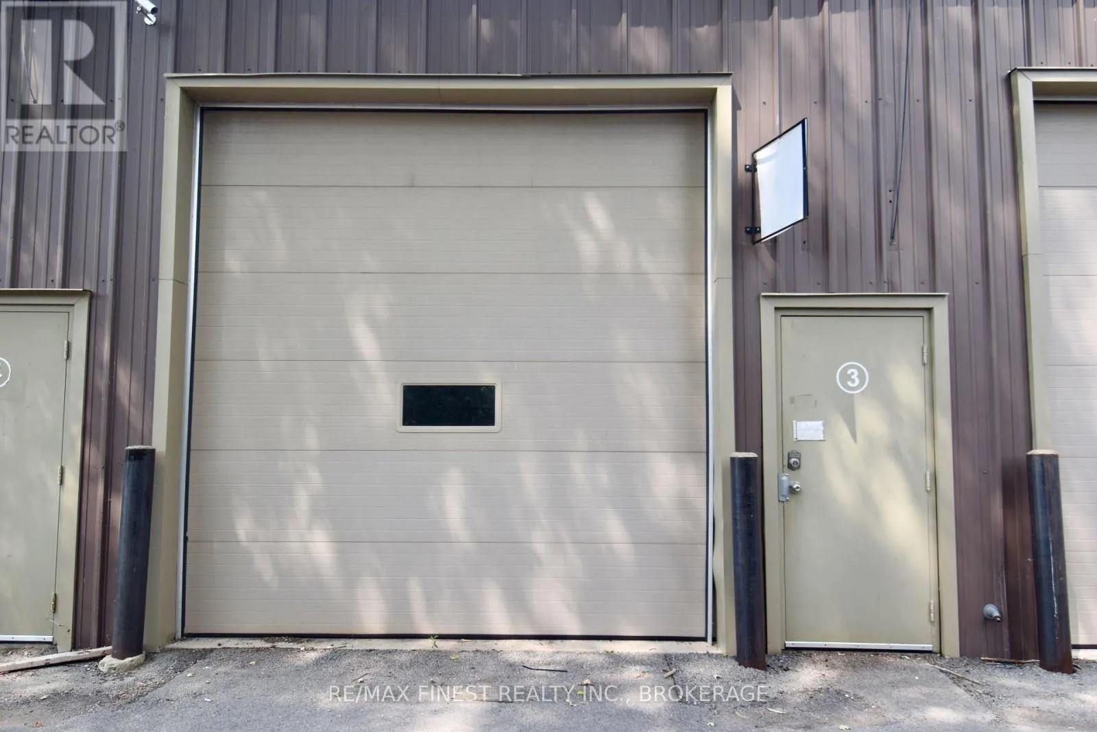 Commercial Sale For Sale