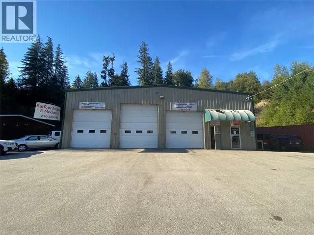 7699 3A Highway, Balfour, British Columbia V0G1C0