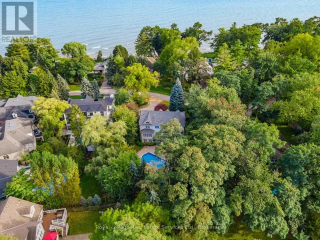 235 LAKEWOOD DRIVE, Oakville (CO Central), Ontario L6K1B3