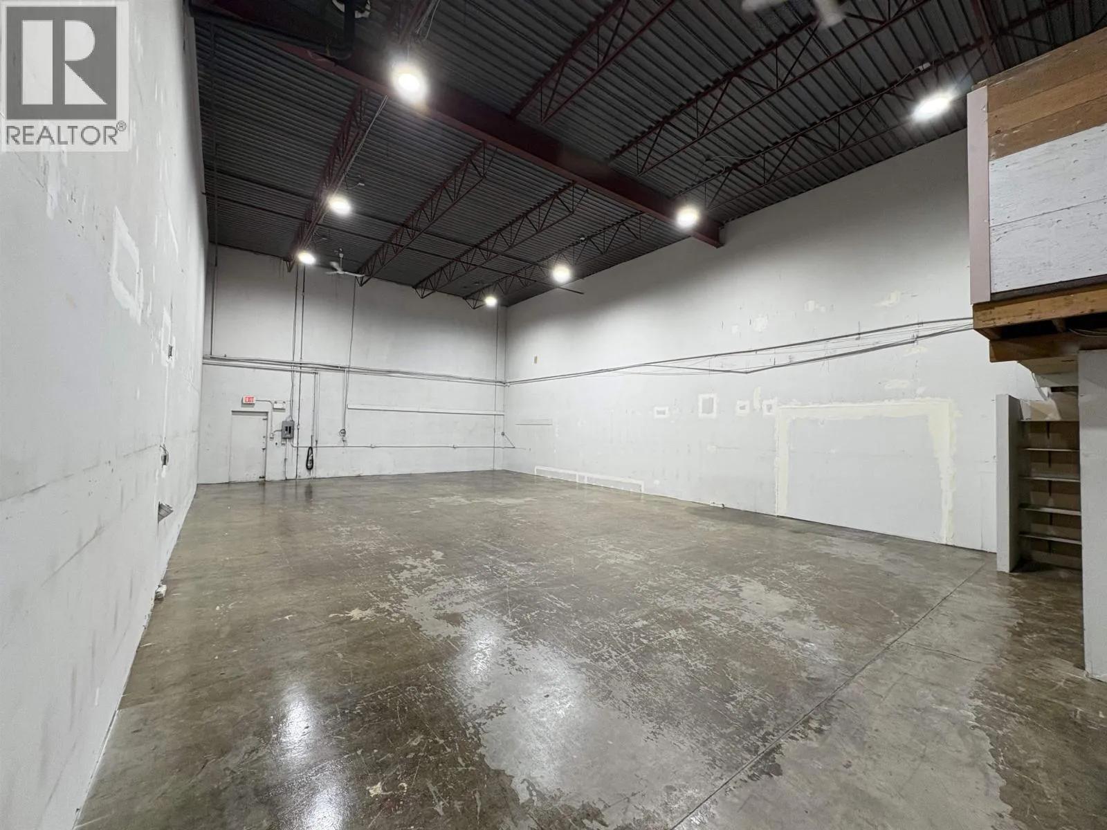 Commercial Sale For Sale