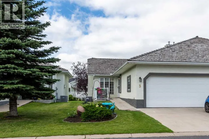 3 Strathmore Lakes Bay, Strathmore, Alberta T1P1L8