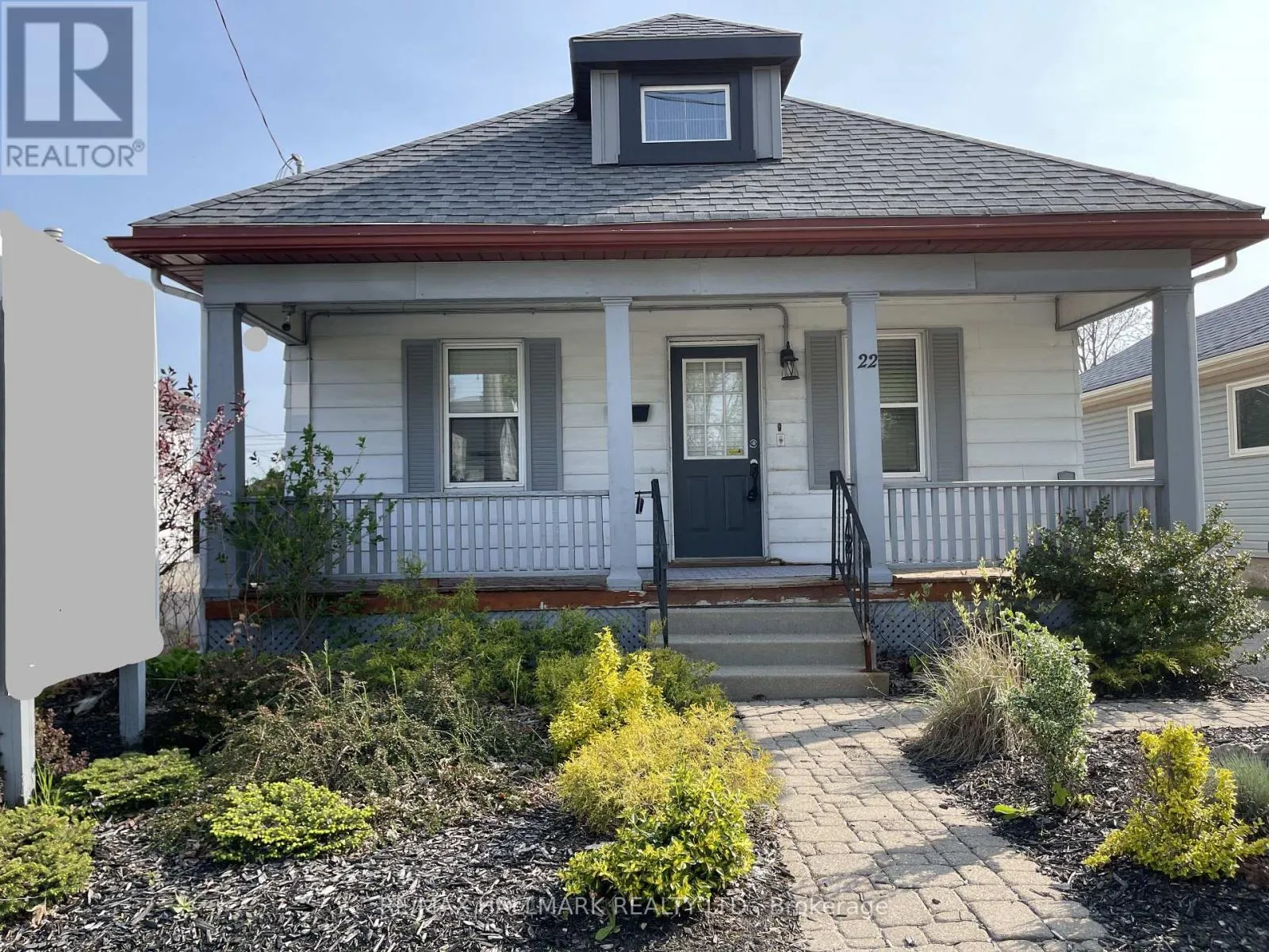 Commercial Sale For Sale