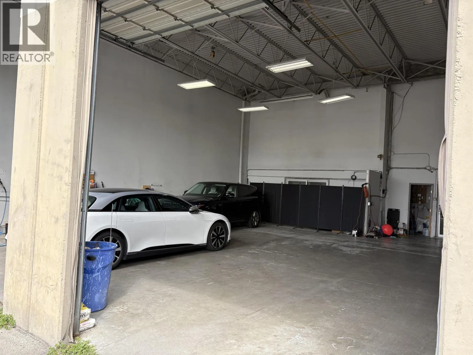 Commercial Sale For Sale