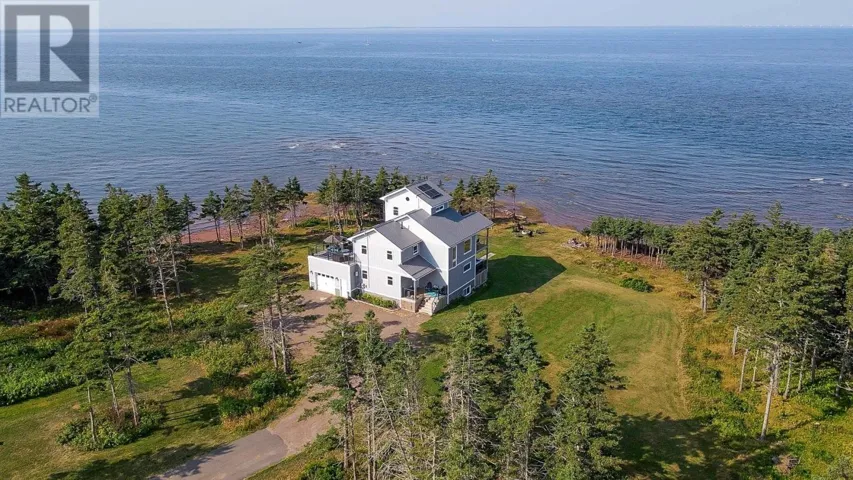 375 Campbells Way SW, Cape Traverse, Prince Edward Island C0B1X0