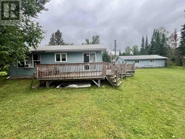 206 McMillan CRES, Dryden, Ontario P8N0A2