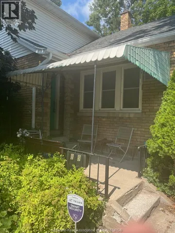 89 GLADSTONE AVENUE, Chatham, Ontario N7L2C4