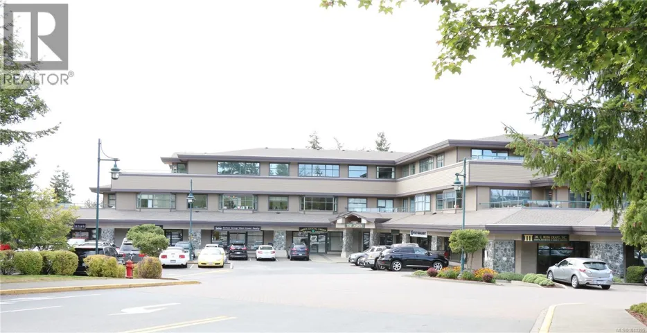 101 4400 Chatterton Way, Saanich, British Columbia V8X5J2