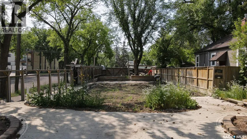 928 Main STREET, Saskatoon, Saskatchewan S7H0K5