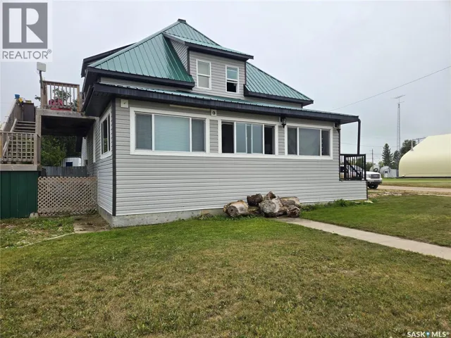 707 Railway AVENUE, Neudorf, Saskatchewan S0A2T0