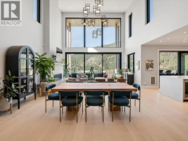 9292 STELLAR'S WAY, Whistler, British Columbia V8E1M1