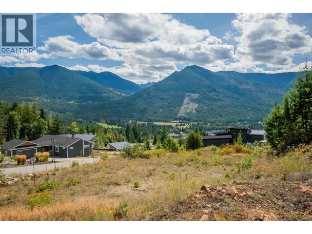 431 BURIVIEW Drive, Nelson, British Columbia V1L6W6