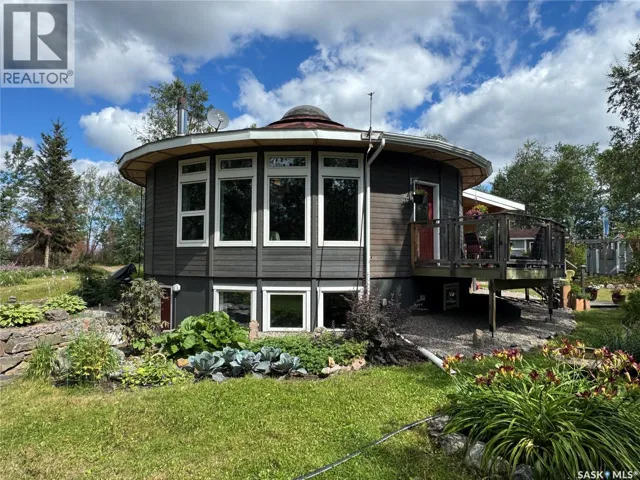 Lakefront Round House, Northern Admin District, Saskatchewan S0J1L0