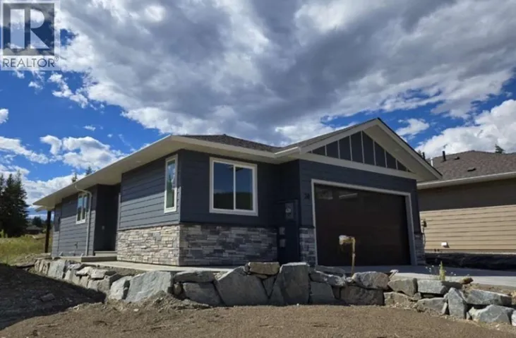 2715 Golf Course Drive Unit# 30, Blind Bay, British Columbia V0E1H2