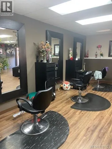 C 9711 Fifth St, Sidney, British Columbia V8L2W9