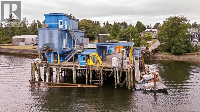 1321 Eber Rd, Ucluelet, British Columbia V0R3A0