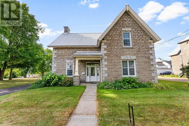 24 OTTAWA STREET, Arnprior, Ontario K7S1W8