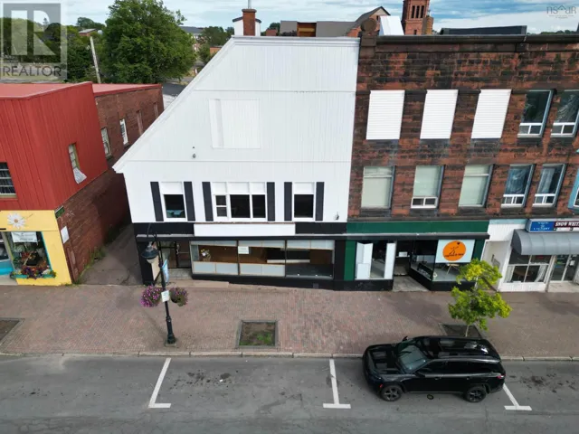 113 Victoria Street E, Amherst, Nova Scotia B4H1X9