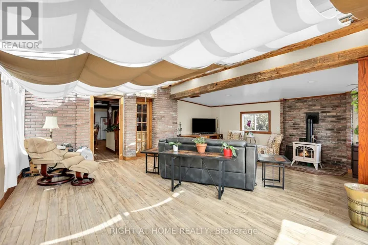 1027 NIAGARA STONE ROAD, Niagara-on-the-Lake (Lakeshore), Ontario L0S1J0