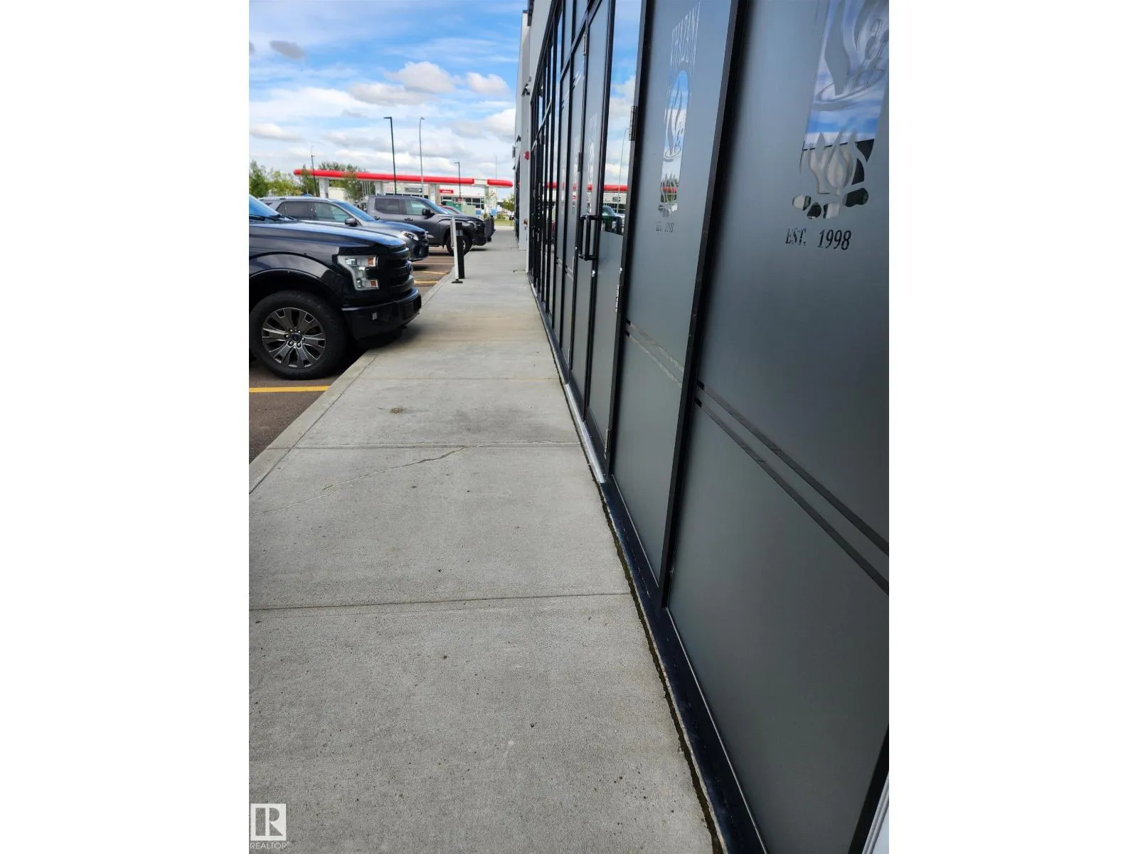 Commercial Sale For Sale