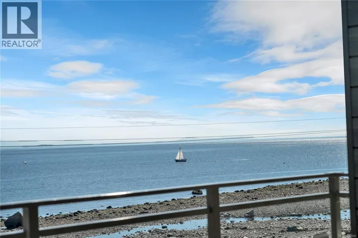 402 536 Island Hwy S, Campbell River, British Columbia V9W1A5