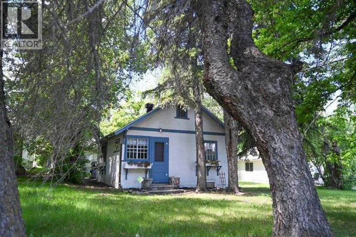 4738 50 Street E, Sylvan Lake, Alberta T4S1G8
