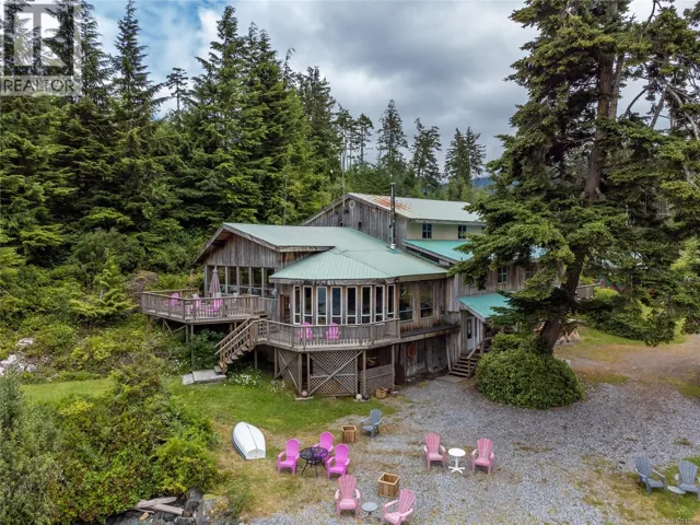 DL2264 Hidden Cove, Port McNeill, British Columbia V0N2R0