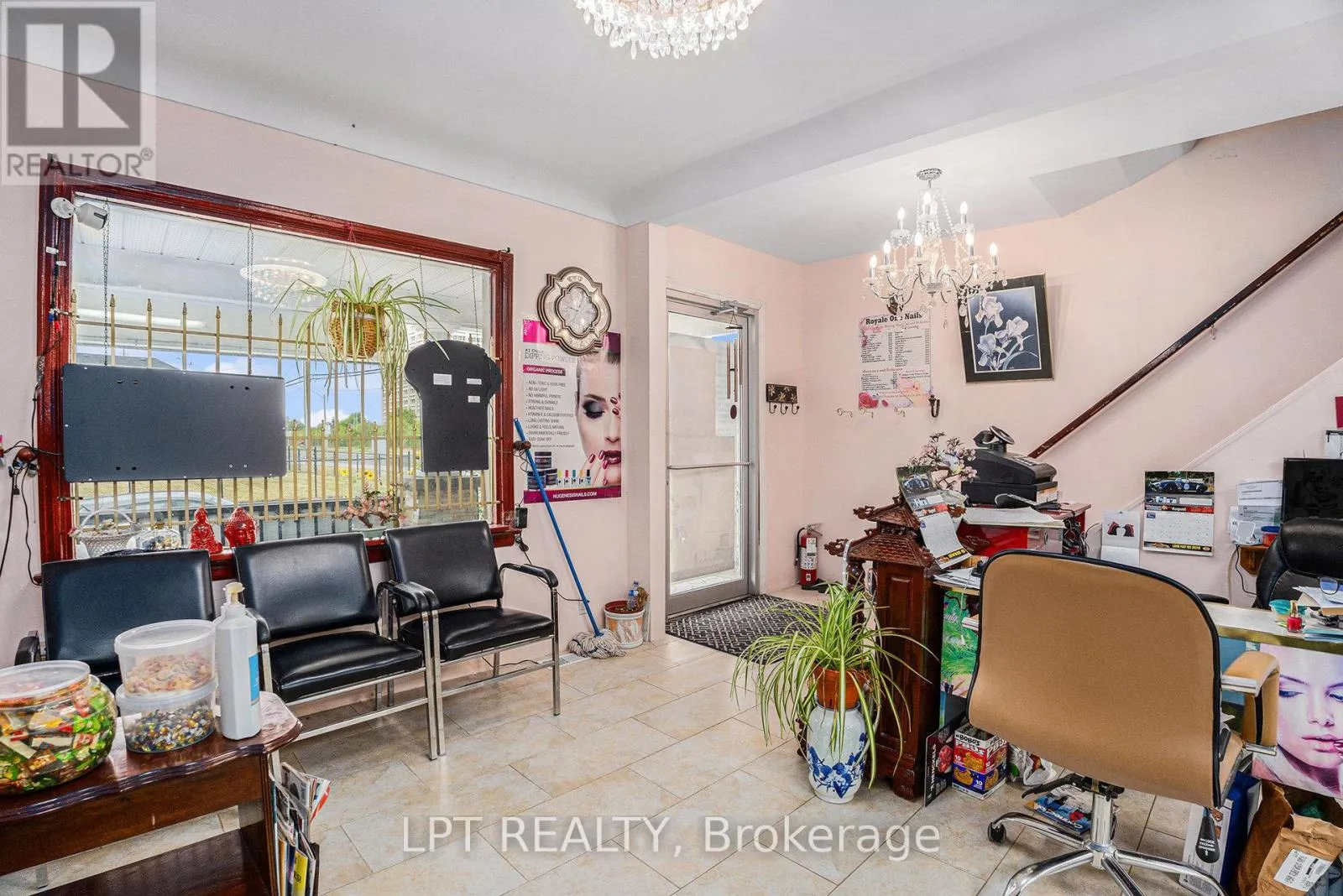Commercial Sale For Sale