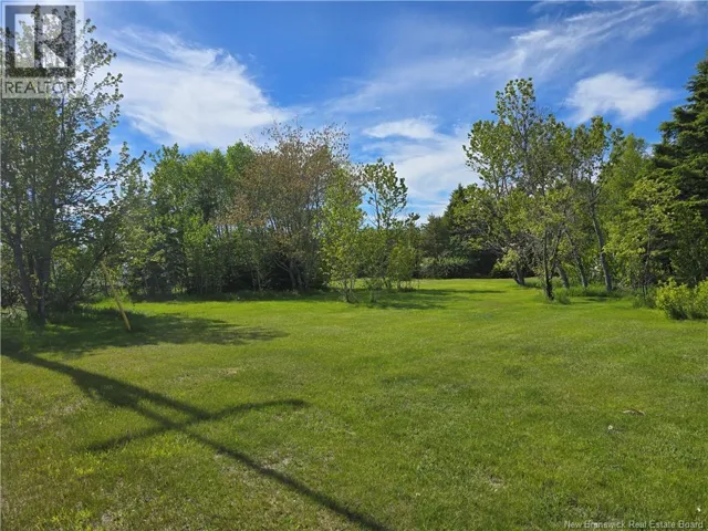 1.7 acres Route 370, Haut-Sheila, New Brunswick E1X1B1