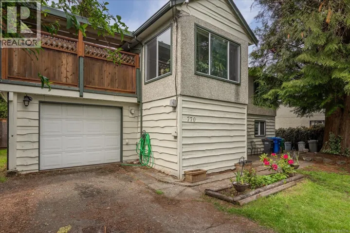 770 Chelsea St, Nanaimo, British Columbia V9S1Y3