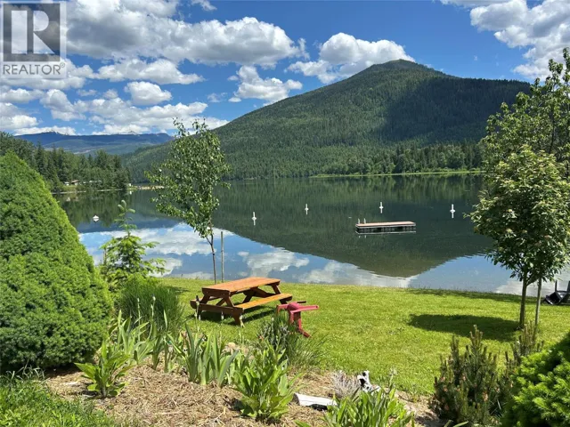 1681 Sugar Lake Road Unit# 21, Cherryville, British Columbia V0E2G2