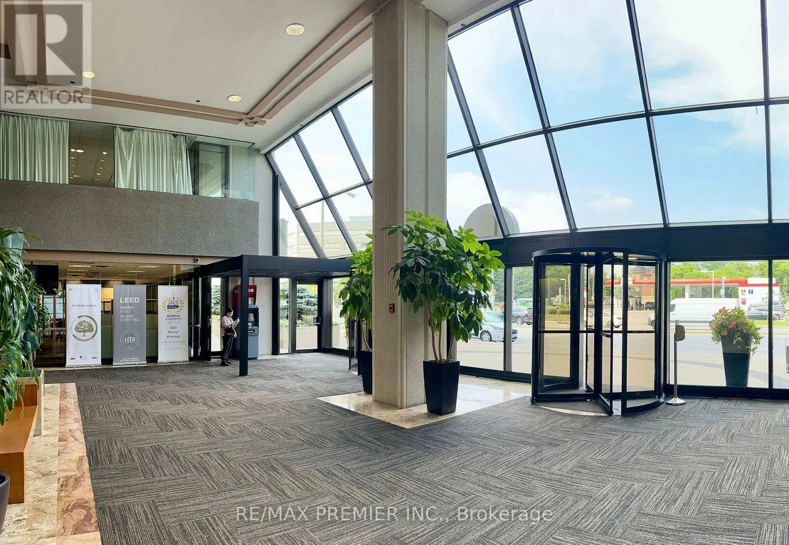 Commercial Sale For Sale