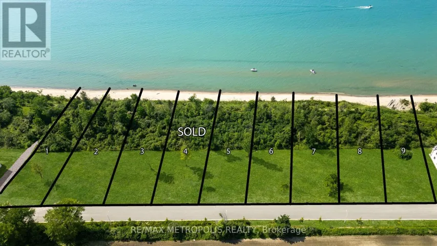 7057 BLUE COAST HEIGHTS, Plympton-Wyoming (Plympton Wyoming), Ontario N0N1E0