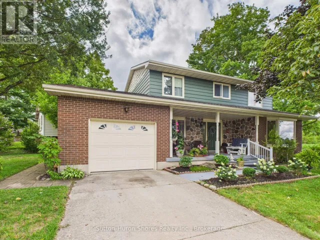 341 WELLINGTON STREET, Saugeen Shores, Ontario N0H2C4