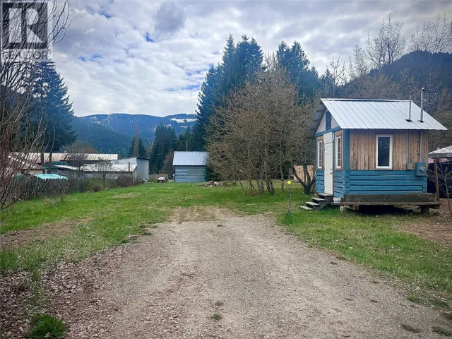Pcl A BIRCH Street, Ymir, British Columbia V0G2K0