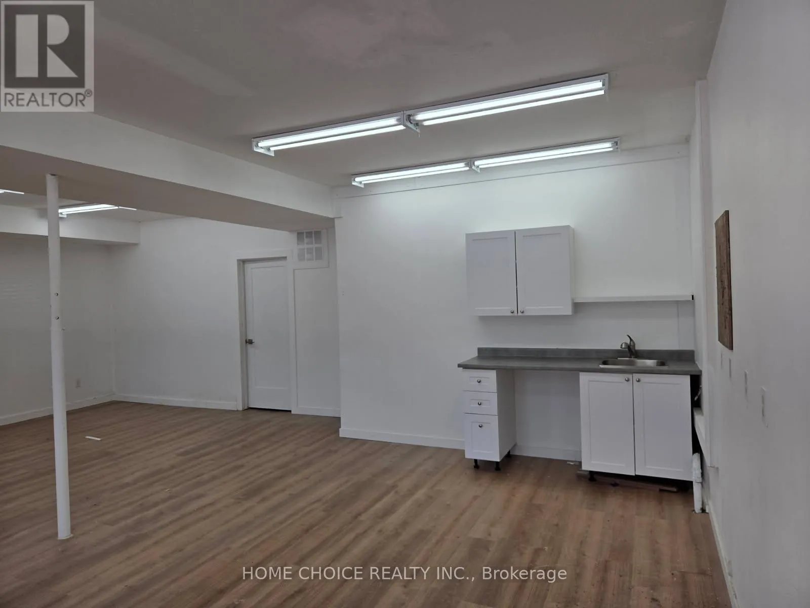 Commercial Sale For Sale