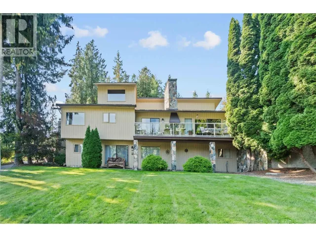 2308 Ta Lana Trail Lot# 3 & 4, Blind Bay, British Columbia V0E2W2