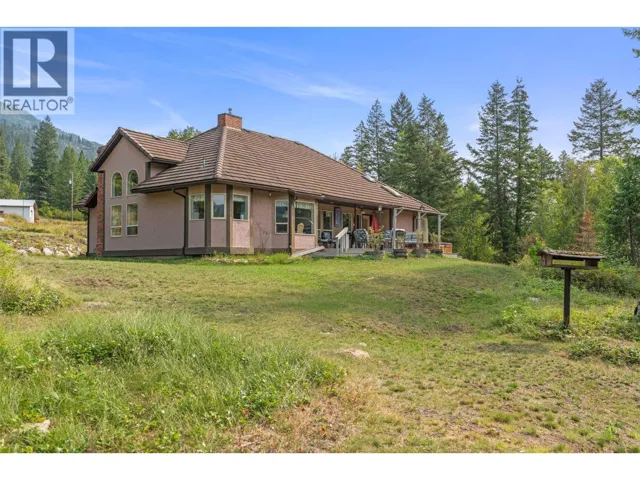 995 Shuswap River Drive, Lumby, British Columbia V0E2G6