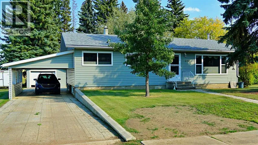101 2nd Street E, Derwent, Alberta T0B1C0