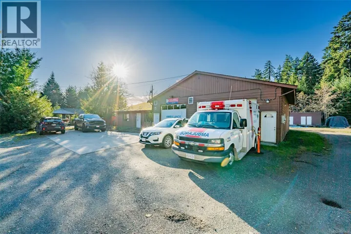 721 Church St, Gabriola Island, British Columbia V0R1X3