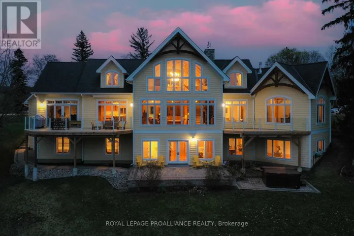 12698 LOYALIST PARKWAY, Prince Edward County (Picton), Ontario K0K2T0