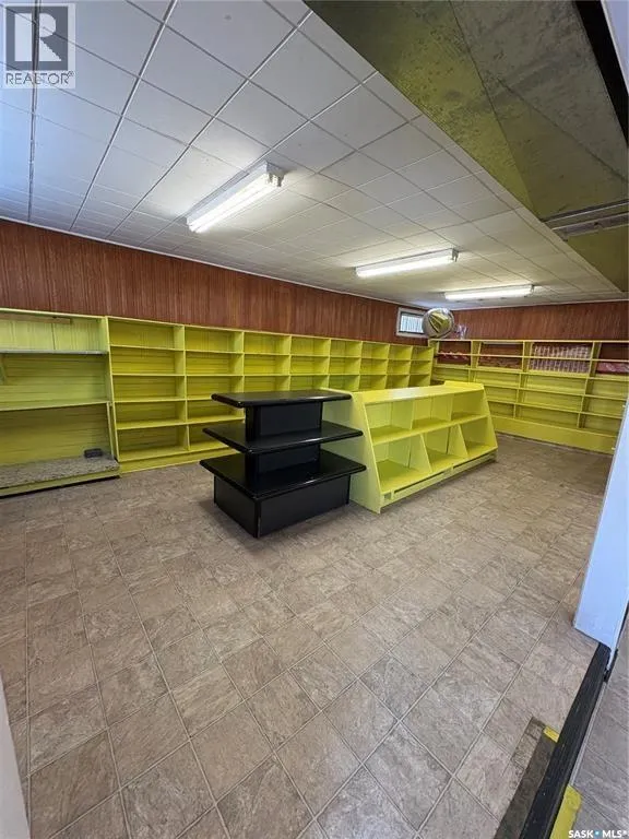 Commercial Sale For Sale