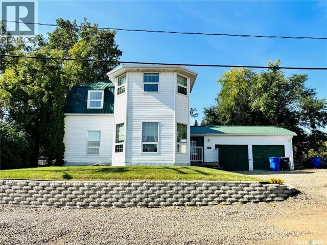 520 1st STREET, North Portal, Saskatchewan S0C1W0