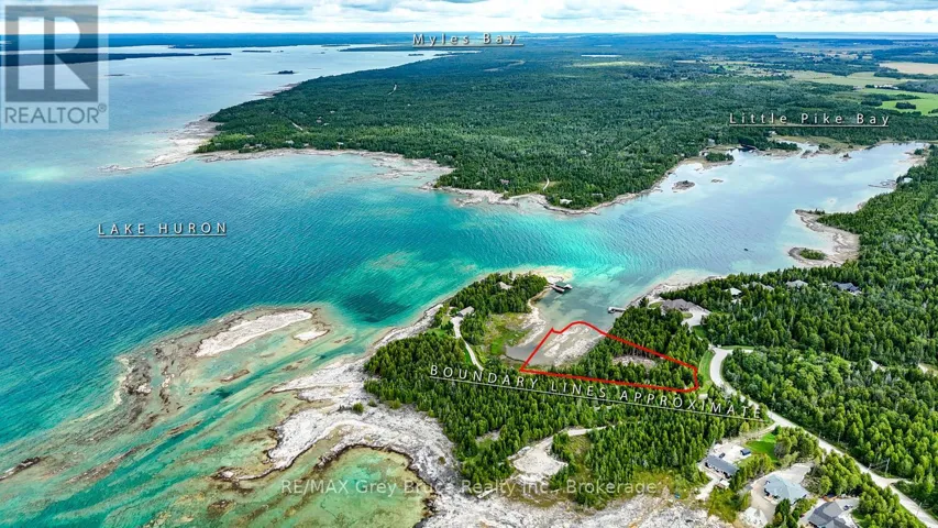 128 DEVILS GLEN ROAD, Northern Bruce Peninsula, Ontario N0H2T0