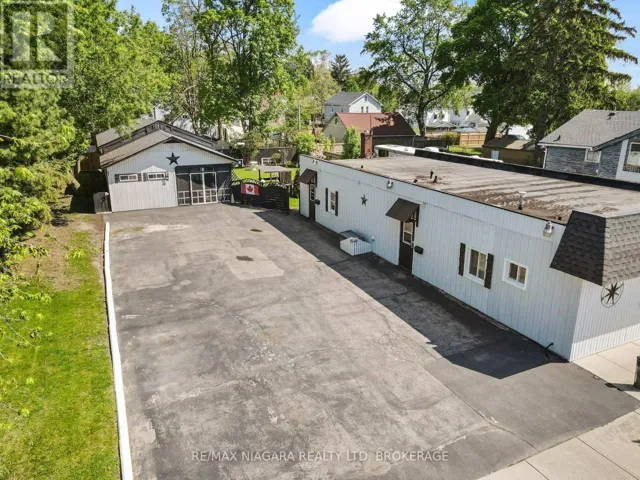 61 QUEEN STREET, Fort Erie (Central), Ontario L2A1T7