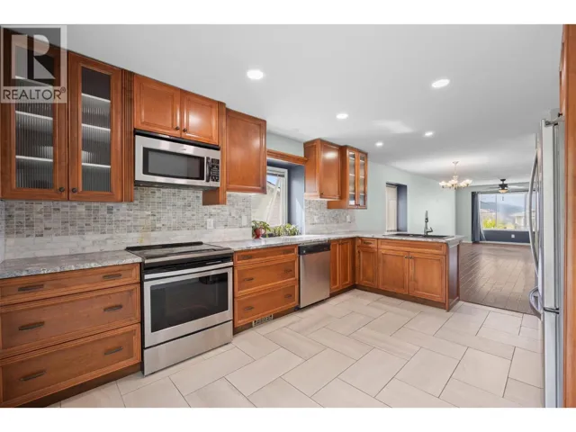 6400 Spencer Road Unit# 8, Kelowna, British Columbia V1X7T6