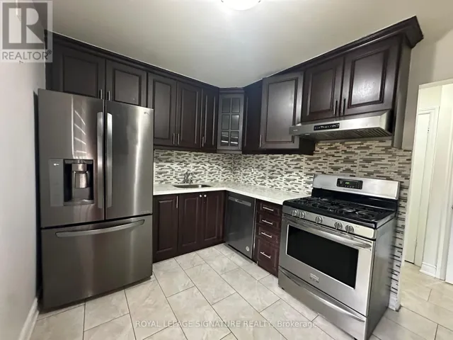 115 - 16 LITCHFIELD COURT, Toronto (West Humber-Clairville), Ontario M9V2A8