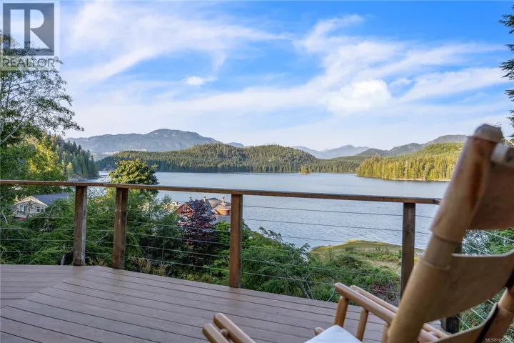 6 Cherry Lane, West Thurlow Island, British Columbia V0P1B0