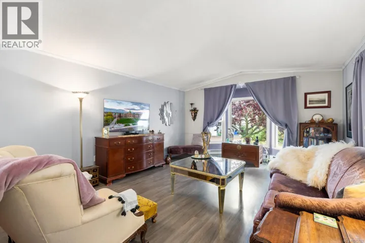 11 7401 Central Saanich Rd, Central Saanich, British Columbia V8M2B5