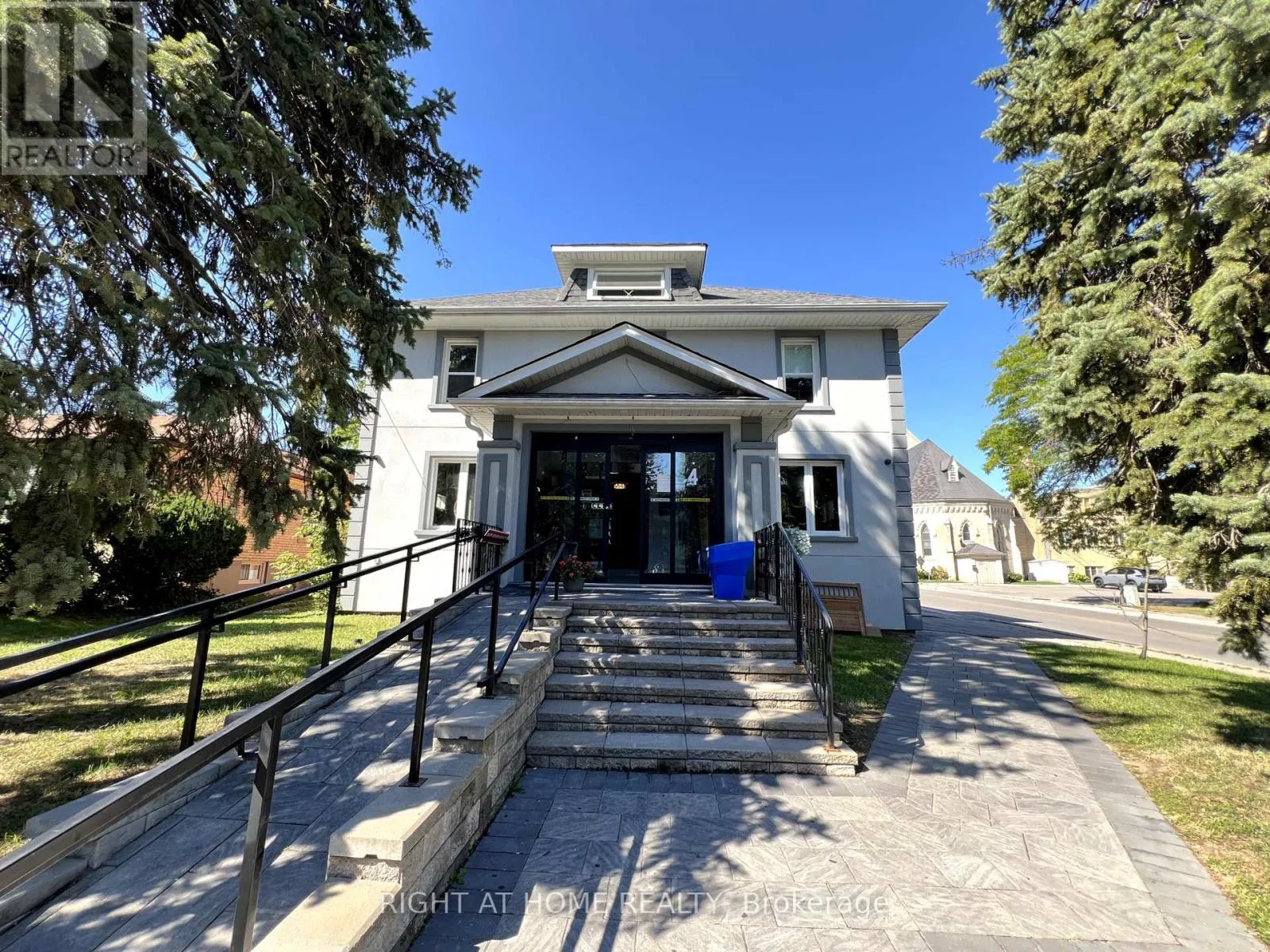 Commercial Sale For Sale