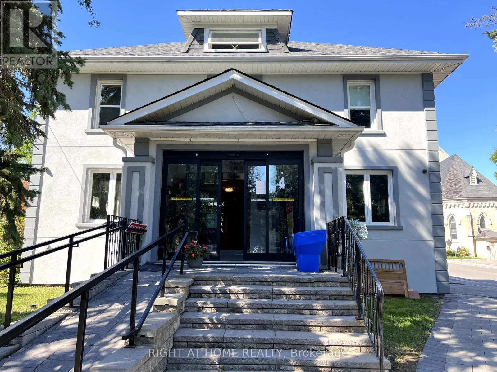 Commercial Sale For Sale